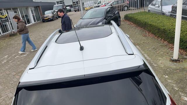 Peugeot 2008 1.2 PureTech Blue Lion