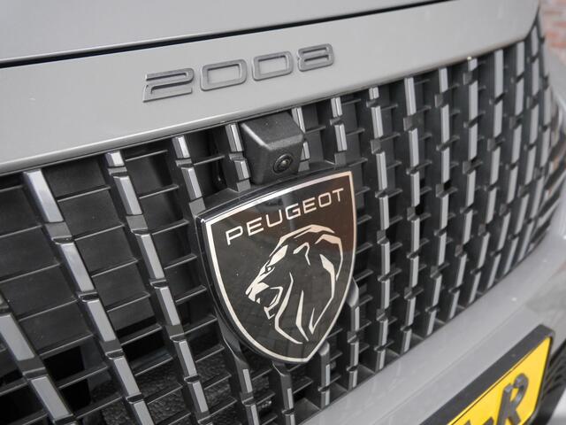 Peugeot 2008 1.2 Hybrid 136 GT | Automaat | LED Koplampen | Camera v+a | 18 inch velgen | Keyless entry & Start | Getint glas | Climate control | Draadloze Carplay / Android auto
