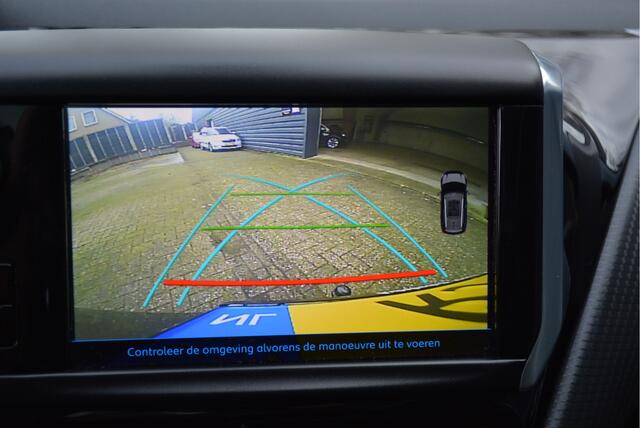 Peugeot 2008 1.2 PureTech Allure Panorama dak Trekhaak Clima Navi Camera