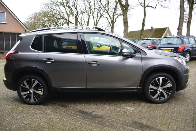 Peugeot 2008 1.2 PureTech Allure Panorama dak Trekhaak Clima Navi Camera