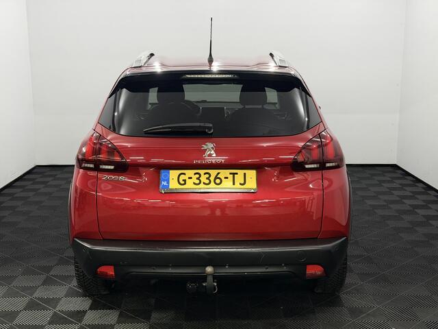Peugeot 2008 1.2 PureTech Signature Airco, Parkeersensoren, Navi, Apple carplay, Bluetooth, 6 Versnelling, Trekhaak