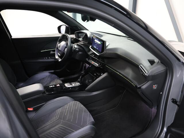 Peugeot 2008 SUV 1.2 130PK AUTOMAAT GT | 1ste eigenaar | AppleCarPlay/AndroidAuto | Climate Control | Alcantara Bekleding | Adaptive Cruise Control | 360'Camera | FULL LED | Navigatie | LMV | Parkeersensoren | Privacy Glass | Isofix | Two-Tone | Sfeerverlichting |