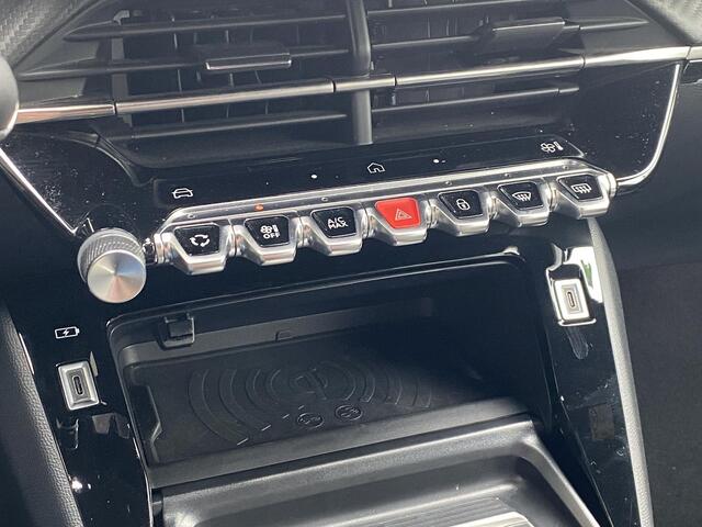Peugeot 2008 1.2 PureTech 130 GT | Climate & Cruise Control | 3D-Cockpit | Achteruitrijcamera | Apple CarPlay/Android Auto |