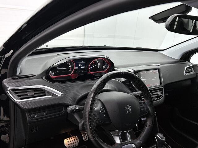 Peugeot 2008 1.2 GT-Line 110PK AUTOMAAT | Achteruitrijcamera | Armsteun | Bluetooth | Navigatie | Climate Control | Cruise Control | LED | 17" Lichtmetalen Velgen | Isofix | Privacy Glass |