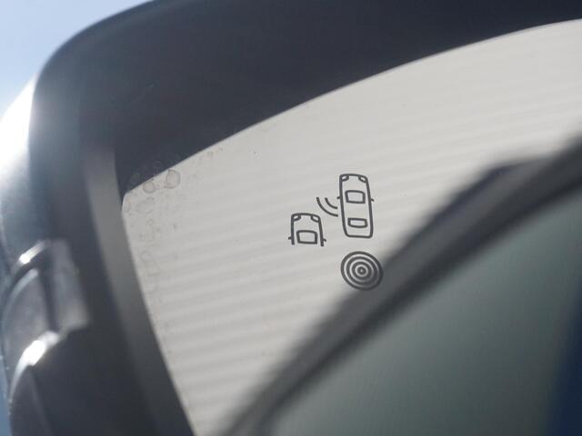 Peugeot 2008 1.2 Hybrid 136 GT 360 Camera