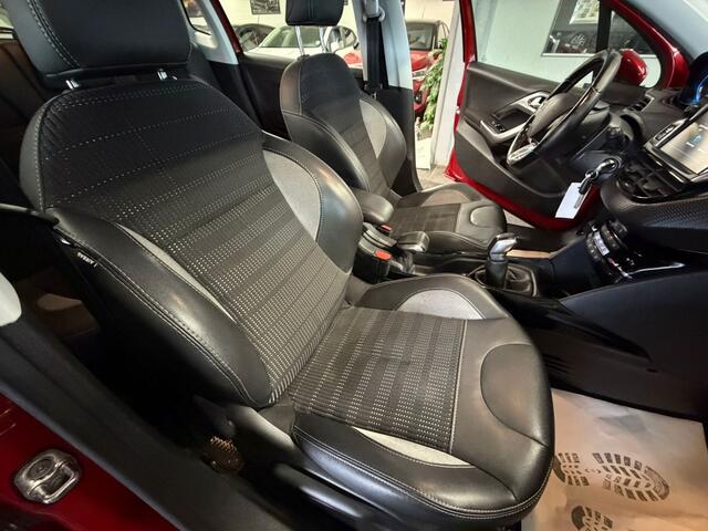 Peugeot 2008 1.2 PureTech Allure*2017*Facelift*NAVI*LED