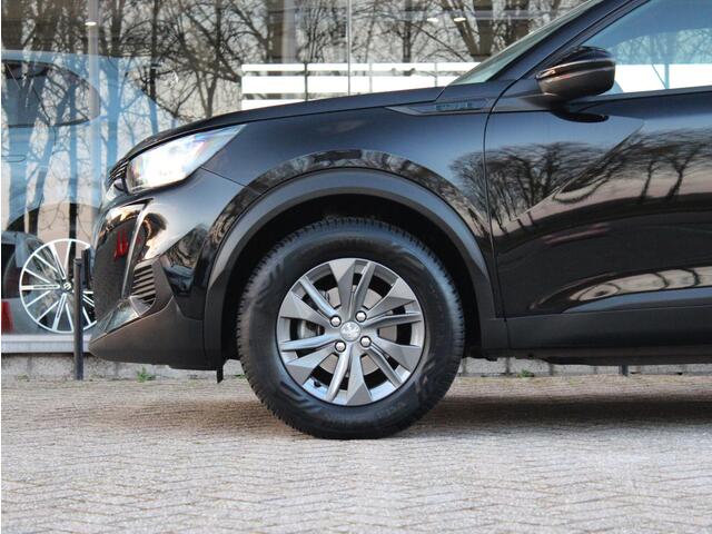 Peugeot 2008 1.2 PureTech Style | Camera/Navi/Climate