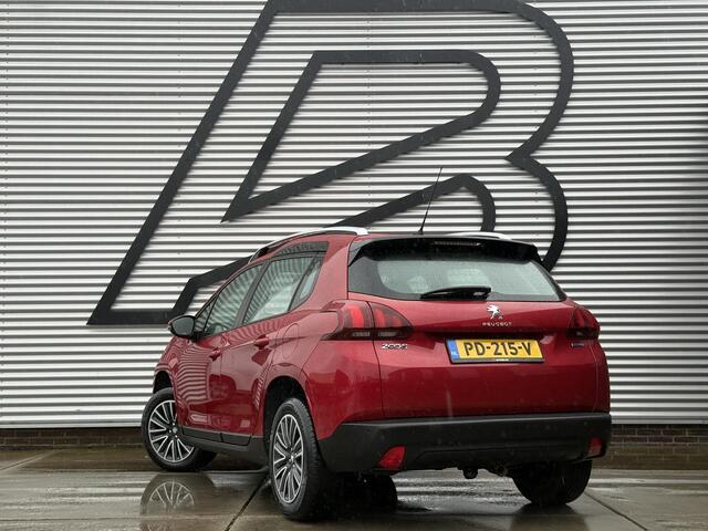 Peugeot 2008 1.2 PureTech Blue Lion 1e Eigenaar|Airco|D-riem v.v. in 2023|Trekhaak|Carplay|Cruise|PDC|N.A.P|APK tot 06-2026