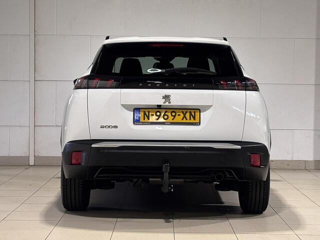 Peugeot 2008 Allure Pack 1.2 Turbo 100pk | TREKHAAK | 3D i-COCKPIT® | CAMERA | NAVI | MISTLAMPEN | CLIMA | CRUISE