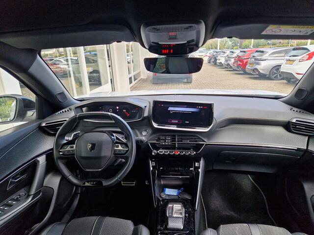 Peugeot 2008 1.2T 130pk Automaat GT | Climate & Cruise Control | AppleCarplay/Android Auto | Achteruit Rijd Camera | LED |