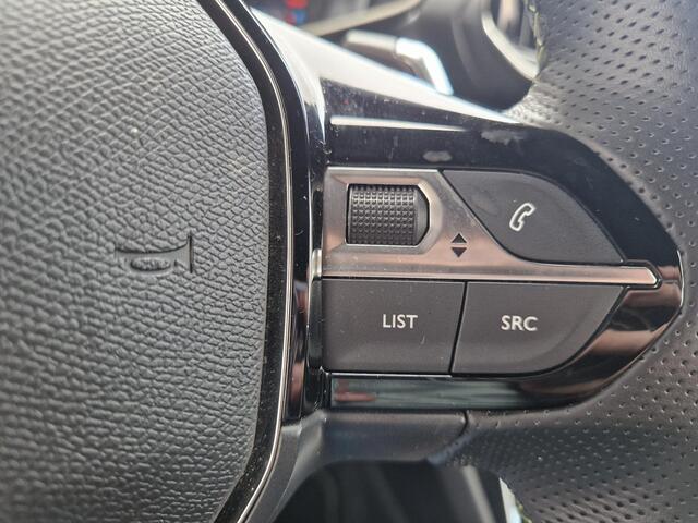 Peugeot 2008 1.2T 130pk Automaat GT | Climate & Cruise Control | AppleCarplay/Android Auto | Achteruit Rijd Camera | LED |