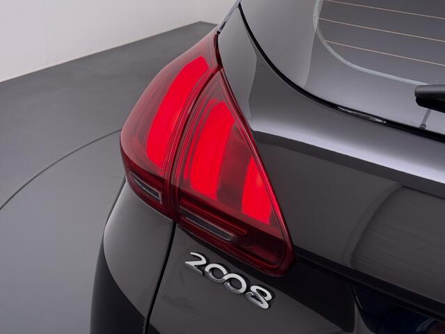 Peugeot 2008 1.2 PT BL Executive | 131 pk | Apple carplay | Android auto