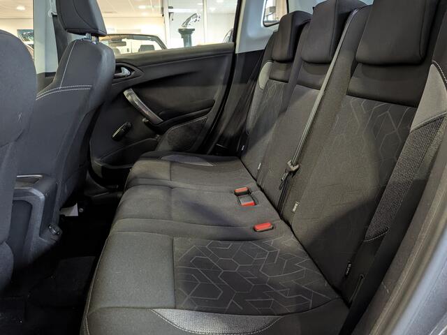 Peugeot 2008 1.2 PureTech Blue Lion Panoramadak, Airco, Stuurbekrachtiging