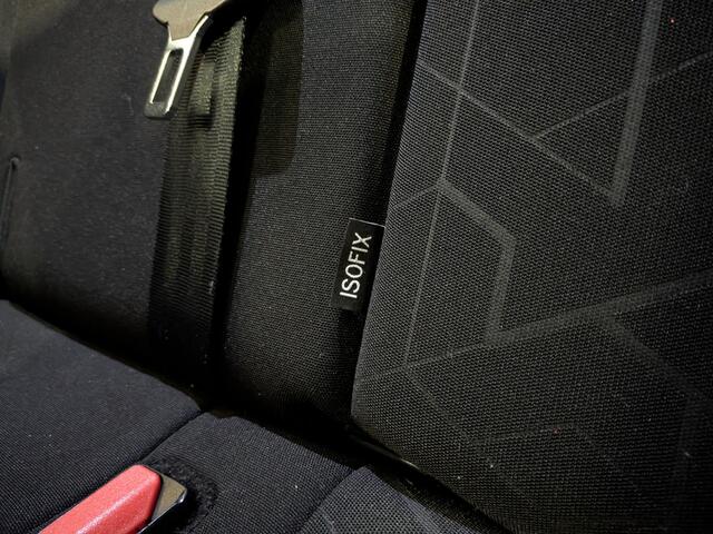 Peugeot 2008 1.2 PureTech Blue Lion Panoramadak, Airco, Stuurbekrachtiging