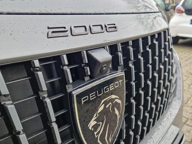 Peugeot 2008 1.2T 130pk Automaat GT | Navigatie | Climate & Adaptive Cruise Control | Stoelverwarming | Elektrische Stoelen |