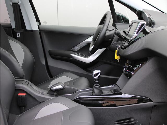 Peugeot 2008 1.2 PT 110 Allure CAMERA/PANODAK/NAVI