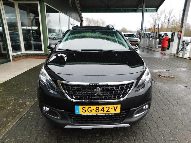 Peugeot 2008 1.2 110PK ALLURE!! All-in Prijs! Trekhaak! Pano!