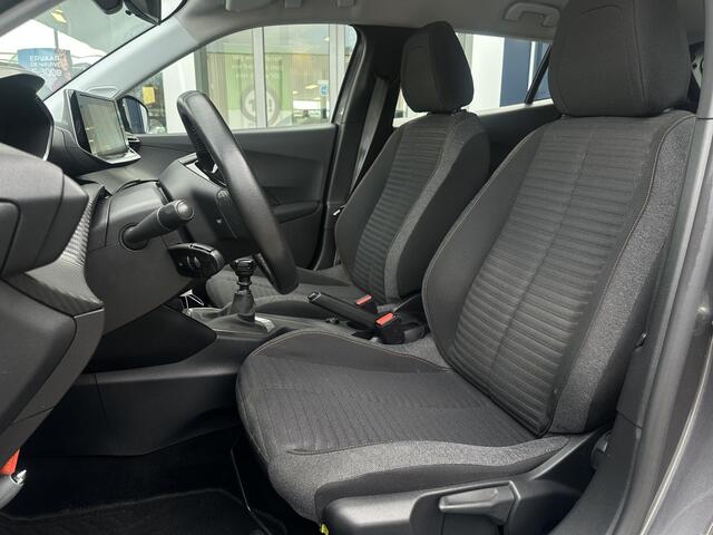 Peugeot 2008 1.2 PureTech 100pk Active | Trekhaak | Navigatie | Airco | Cruise Control | Full LED | Apple Carplay/Android Auto | DAB | Parkeersensoren |
