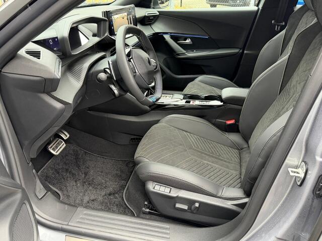 Peugeot 2008 HYBRID 145 GT-LINE Alcantara Stoelverwarming