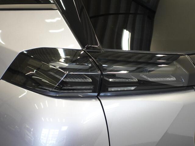 Peugeot 2008 1.2 PureTech 130pk Automaat Allure Navigatie Apple Carplay/Android Auto 360 camera Parkeersensoren Blind Spot Assist Adaptive Cruise Control Stoelverwarming Getinte ramen Climate Control