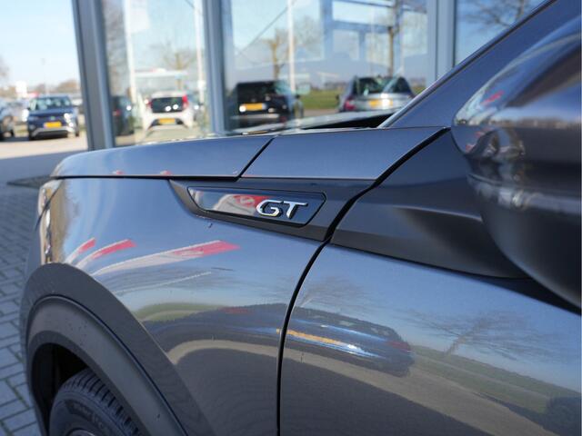 Peugeot 2008 1.2 PureTech GT | Premium audio | Afneembare trekhaak | Panoramisch schuifdak |