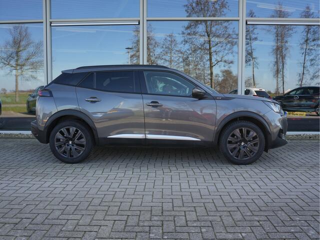 Peugeot 2008 1.2 PureTech GT | Premium audio | Afneembare trekhaak | Panoramisch schuifdak |