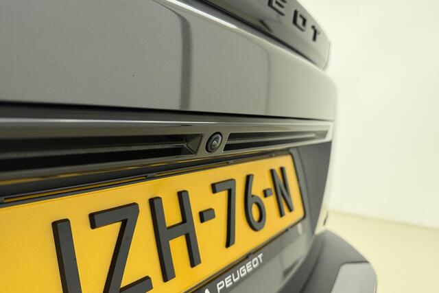 Peugeot 2008 1.2T 130pk Automaat 130 GT | Navigatie | Climate & Cruise control | Stoelverwarming | AppleCarplay / AndroidAuto