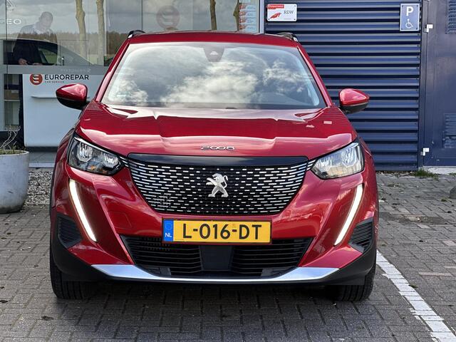 Peugeot 2008 1.2 PureTech Allure | Trekhaak | Apple Carplay/Android Auto | Navigatie | Climate Control | Cruise Control | Parkeercamera/-sensoren | DAB | Lichtmetalen velgen | Full LED | Keyless Entry/Start |