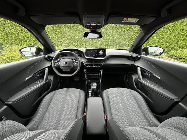 Peugeot 2008 1.2 PureTech 130pk Automaat Allure l ACC l BLIS l CAMERA l ECC l LED l NAVI l 15.000km