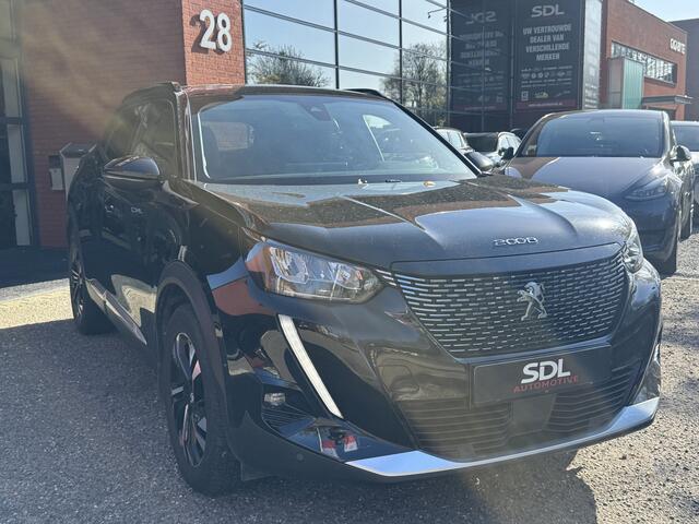 Peugeot 2008 1.2 PureTech Allure // D. RIEM VERVANGEN!! // NAVI // CLIMA // CRUISE // CAMERA // APPLE CARPLAY - ANDROID AUTO //