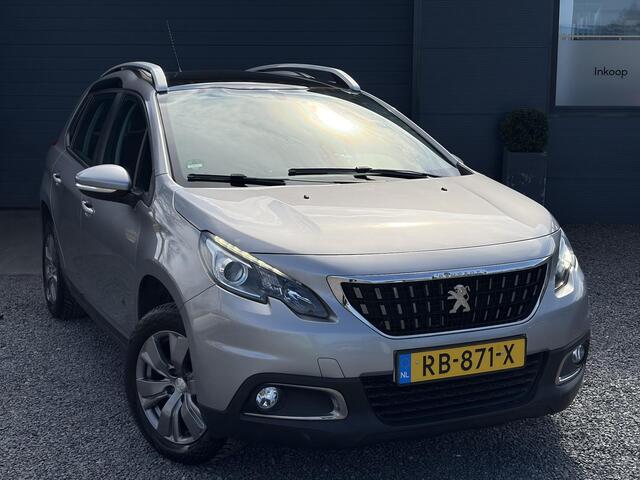 Peugeot 2008 1.2 PureTech Blue Lion 2e Eigenaar,Pano,Navi,Trekhaak,110pk,Dealer Onderhouden,Airco,Cruise,Pdc,Lm velgen,N.A.P,Recent beurt gehad,Apk tot 11-2026