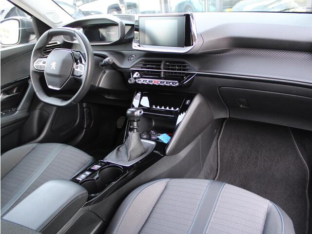 Peugeot 2008 1.2 PureTech Allure Pack | Apple Carplay / Camera / Stoelverwarming