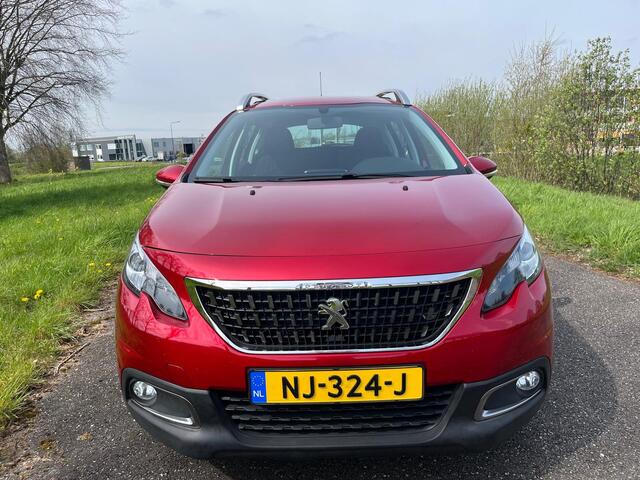 Peugeot 2008 1.2 PureTech Active | Vol. Automaat | Zeer lage km's