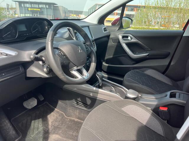 Peugeot 2008 1.2 PureTech Active | Vol. Automaat | Zeer lage km's