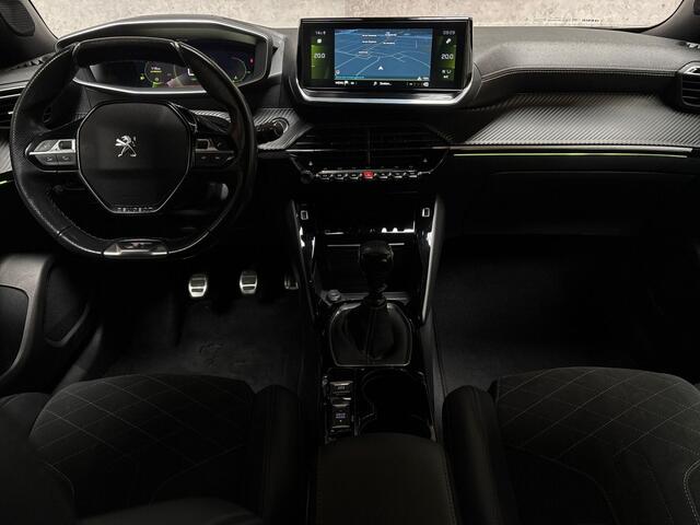 Peugeot 2008 1.2 PureTech GT Line (VIRTUAL COCKPIT, APPLE CARPLAY, GROOT NAVI, KEYLESS, LEDER/ALCANTARA, 360 CAMERA, STOELVERWARMING, GETINT GLAS, ADAPTIVE CRUISE, TREKHAAK, NIEUWSTAAT)
