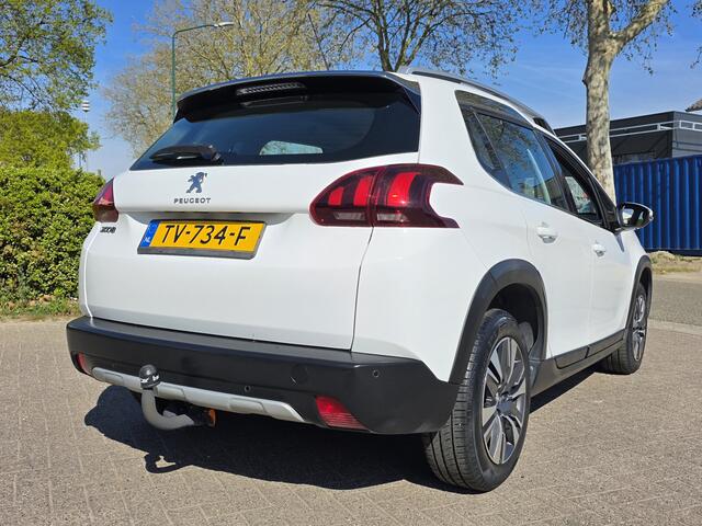 Peugeot 2008 1.2 PT Allure AUT! Trekhaak! Nwe Dsitributie! Zondag OPEN!