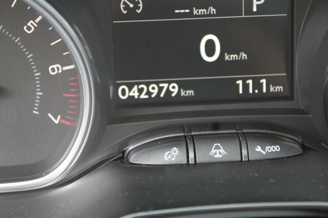 Peugeot 2008 1.2 PureTech Allure