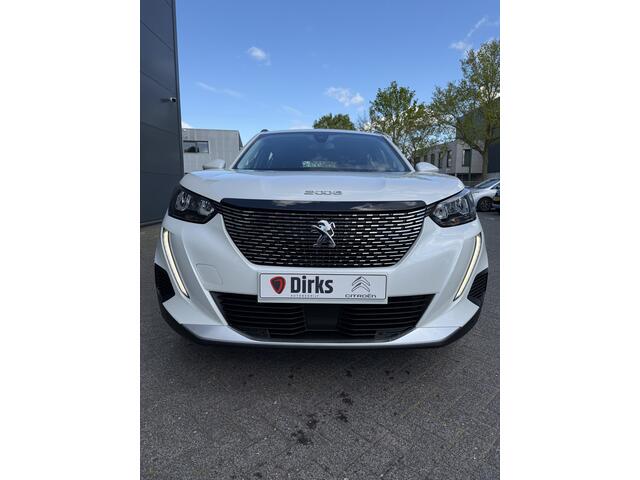 Peugeot 2008 130pk Allure Pack (Camera - Stoelverwarming - Keyless Entry - LED - Parkeersensoren V+A - Automatische Airco - 3D Cockpit - Navigatie - Apple Carplay)