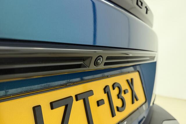 Peugeot 2008 1.2 Hybrid 145pk GT | Automaat | Climate Control | Cruise Control | AppleCarplay/AndroidAuto | Achteruitrij Camera