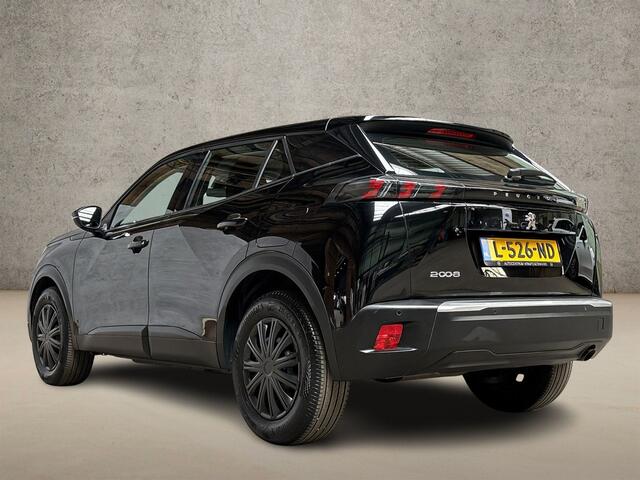 Peugeot 2008 1.2 PureTech Sport (APPLE CARPLAY, NAVIGATIE, LANE ASSIST, SPORTSTOELEN, PARKEERSENSOREN, CRUISE, NIEUWSTAAT)