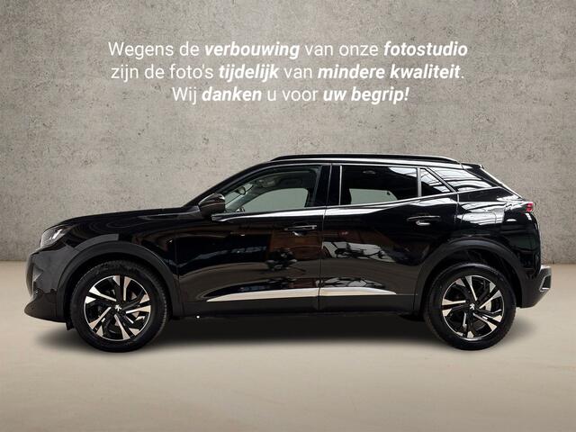 Peugeot 2008 1.2 PureTech Allure Sport (VIRTUAL COCKPIT, APPLE CARPLAY, GROOT NAVI, 360 CAMERA, KEYLESS, LEDER, SPORTSTOELEN, GETINT GLAS, TREKHAAK, NIEUWSTAAT)