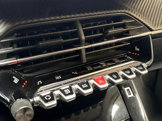 Peugeot 2008 1.2 PureTech Allure Sport (VIRTUAL COCKPIT, APPLE CARPLAY, GROOT NAVI, 360 CAMERA, KEYLESS, LEDER, SPORTSTOELEN, GETINT GLAS, TREKHAAK, NIEUWSTAAT)