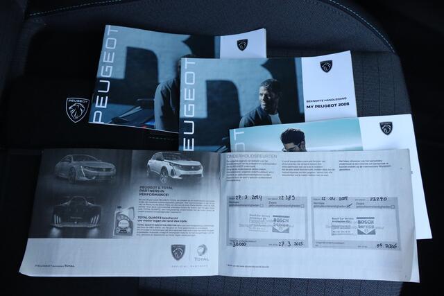 Peugeot 2008 1.2 PureTech Allure NL-Auto!! Carplay I Half-Leder