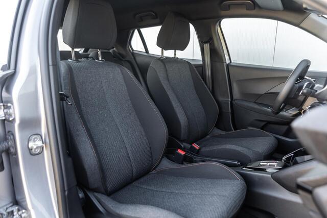 Peugeot 2008 1.2 Hybrid 136 Style