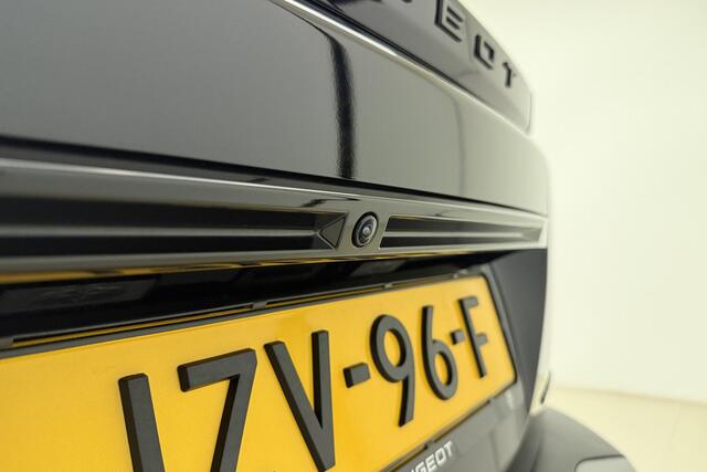 Peugeot 2008 1.2 Hybrid 145 Allure | Climate & Cruise control | Achteruitrijcamera | Parkeersensoren | AppleCarplay / AndroidAuto | Full LED