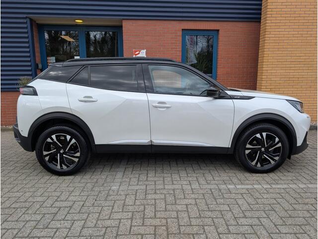 Peugeot 2008 1.2 PURETECH GT, Pdc V+A, Navi, Parkeerhulp, Cruise, Laneassist