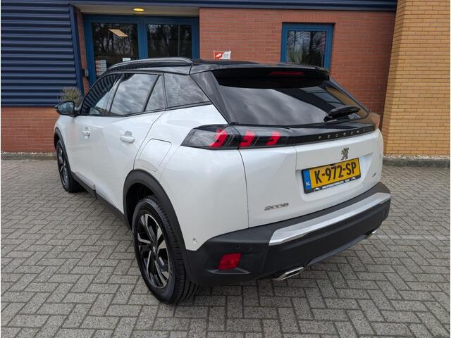 Peugeot 2008 1.2 PURETECH GT, Pdc V+A, Navi, Parkeerhulp, Cruise, Laneassist