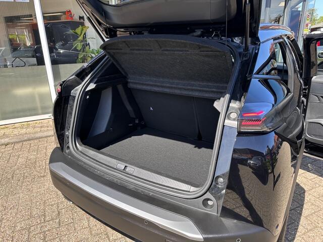 Peugeot 2008 1.2 HYBRID 136 ALLURE