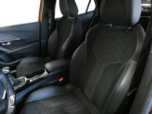 Peugeot 2008 1.2 PureTech GT Pack