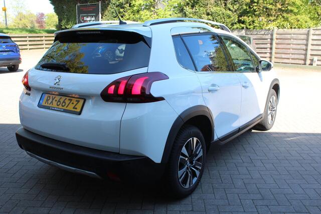 Peugeot 2008 1.2 PureTech Allure